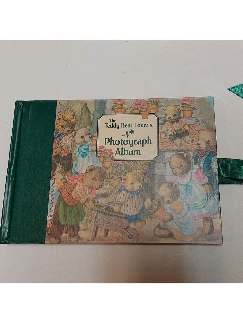 Vintage 1996 Teddy Bear Lover's Photograph Album (Hardcover-Green)
